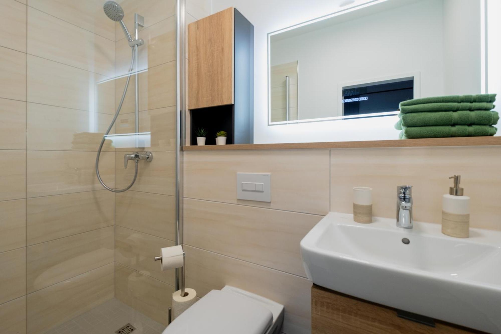Jade & Jabo - Sehr Schoene Zimmer & Apartements Zum Wohlfuehlen Tageweise & Wochenweise Buchbar Neuss Exteriér fotografie